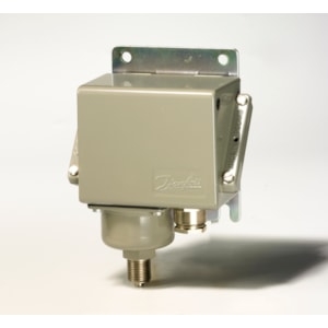 Picture of Danfoss - Druckschalter KPS31, G 3/8, 0.00 - 2.50 bar, IP67, Art.Nr. : 060-310966